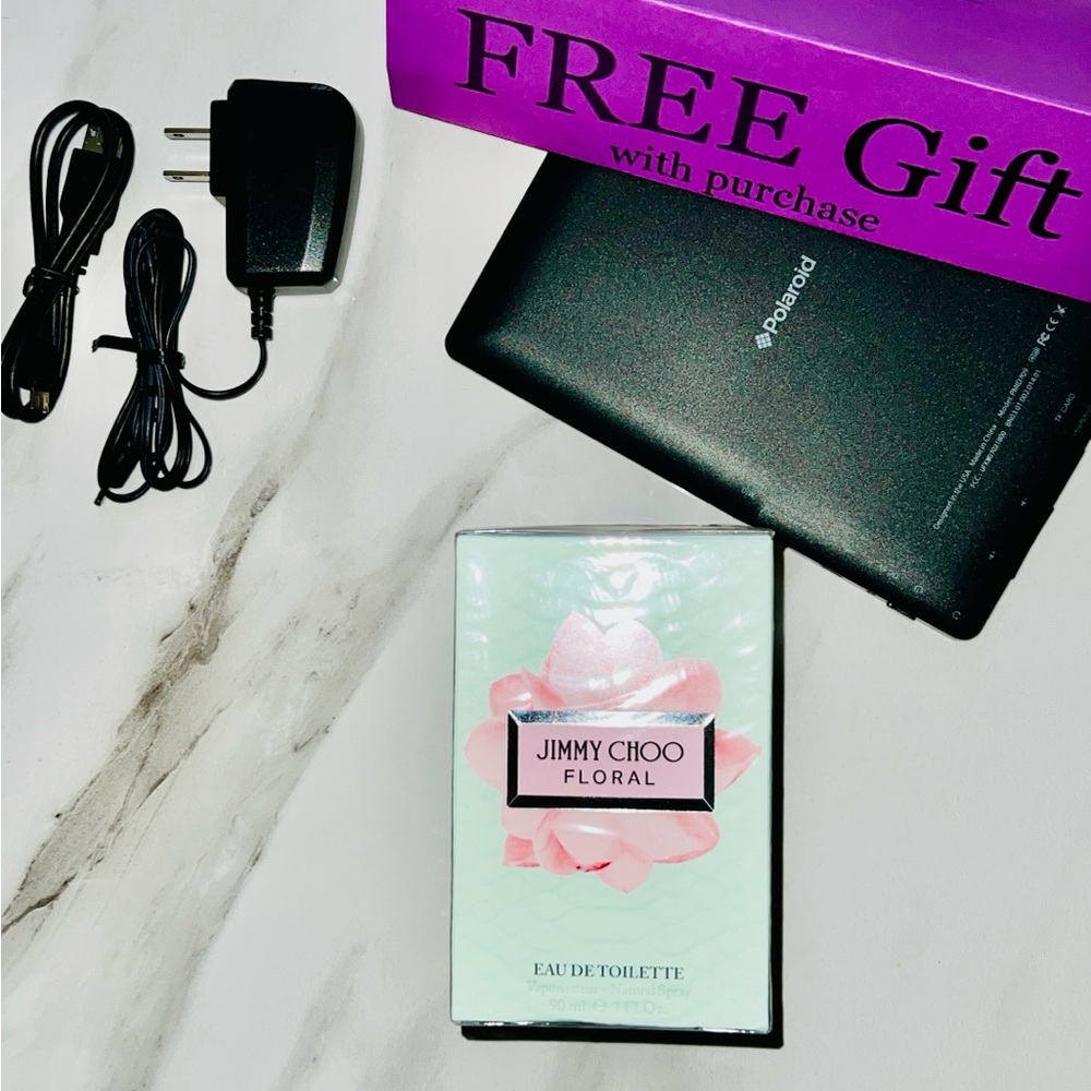 Jimmy Choo Floral Eau de Toilette 3oz with free gift